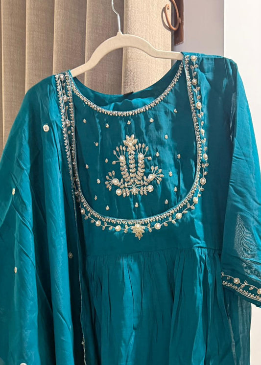 TEAL SUIT SET