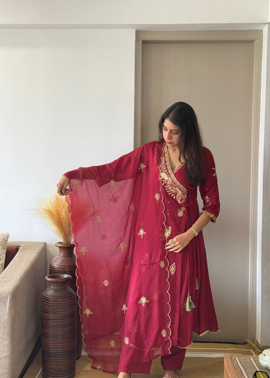 Suki Angrakha Set