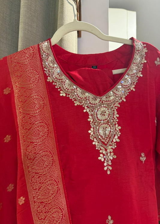 HOOR SUIT SET
